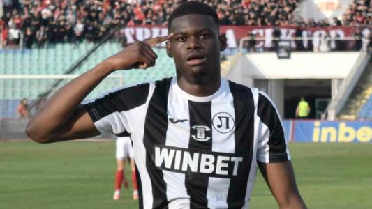 Мичи Нтело се появи в Ботев Враца Мичи Нтело се появи в Ботев Враца