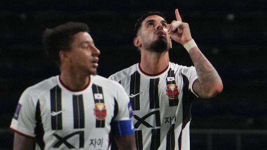 Левски готви кратък договор за Марко Дуганджич Левски готви кратък договор за Марко Дуганджич