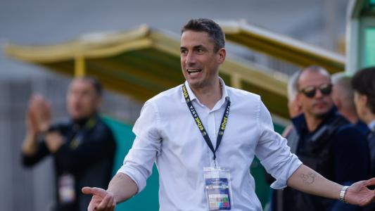 Хулио Веласкес с любопитен ход преди дербито с ЦСКА Хулио Веласкес с любопитен ход преди дербито с ЦСКА