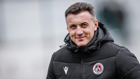 Локомотив София готви изненадваща треньорска рокада Локомотив София готви изненадваща треньорска рокада