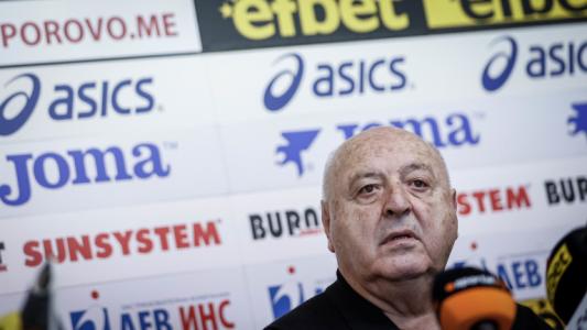 Венцеслав Стефанов готов да продаде Славия Венцеслав Стефанов готов да продаде Славия