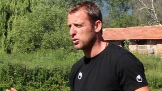 Червените не успели да се разберат с треньор на Славия Червените не успели да се разберат с треньор на Славия