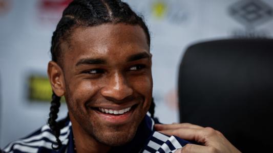 Левски със съобщение до Макун Левски със съобщение до Макун