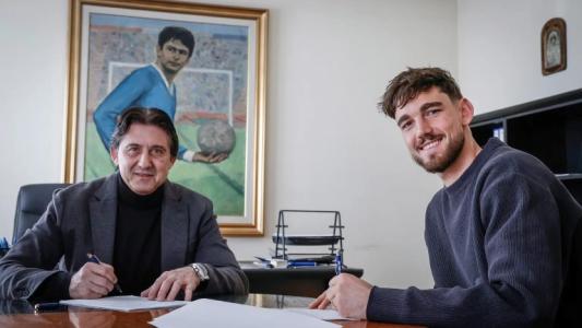 Стана ясна цената за новия защитник на Левски Стана ясна цената за новия защитник на Левски