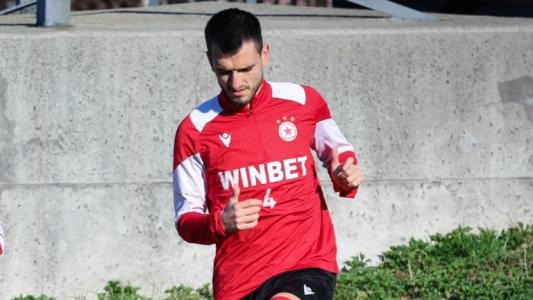 До скоро капитан на ЦСКА, а сега на изхода? До скоро капитан на ЦСКА, а сега на изхода?