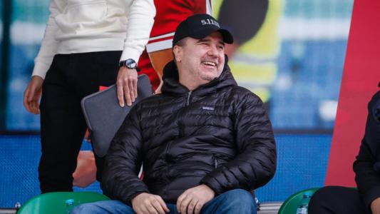 Цветомир Найденов се пошегува след разгрома над Локомотив Пловдив Цветомир Найденов се пошегува след разгрома над Локомотив Пловдив