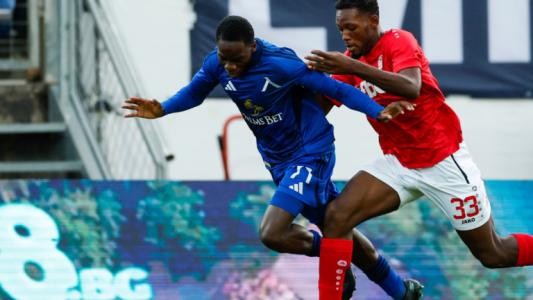 Засилен интерес към защитник на Левски Засилен интерес към защитник на Левски