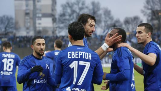 Левски разкри програмата си до мача с Локомотив София Левски разкри програмата си до мача с Локомотив София