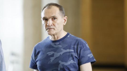 Васил Божков: Не аз си търся дълговете, това е единственото ми неблокирано вземане Васил Божков: Не аз си търся дълговете, това е единственото ми неблокирано вземане