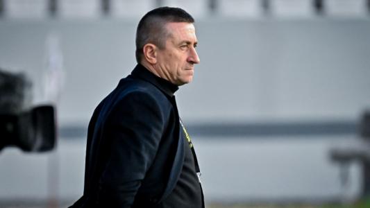 Анатоли Нанков дебютира с внушителна победа Анатоли Нанков дебютира с внушителна победа