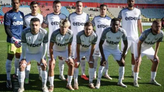 Интересно име е спрягано за треньор на Монтана Интересно име е спрягано за треньор на Монтана